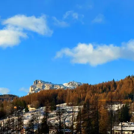 288 - Casa Scoiattolo * Cortina dʼAmpezzo